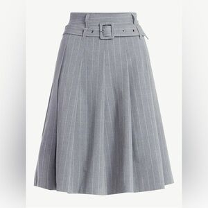 Women’s pleated midi skirt